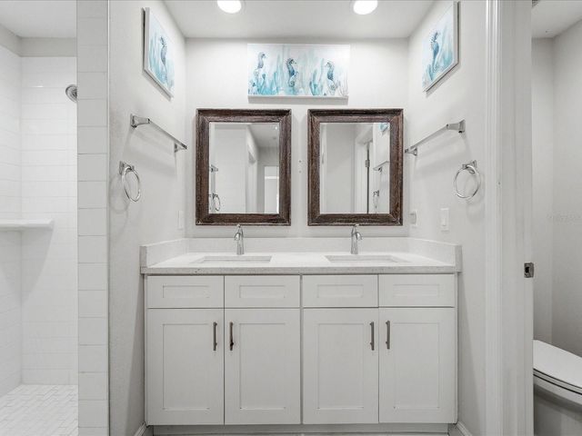 6235 DUNDEE AVENUE, North Port, FL 34291