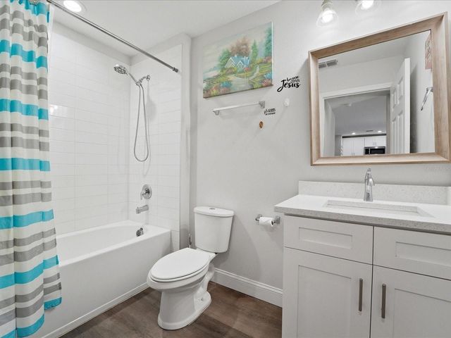 6235 DUNDEE AVENUE, North Port, FL 34291