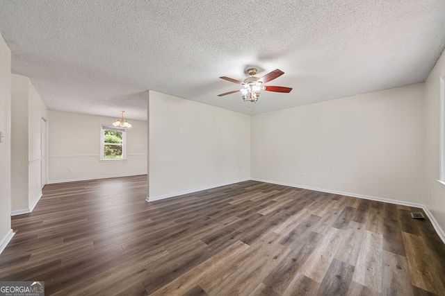 135 Manning Mill Road NW, Adairsville, GA 30103