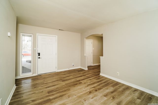 13406 CHESTERTON DR, San Antonio, TX 78217