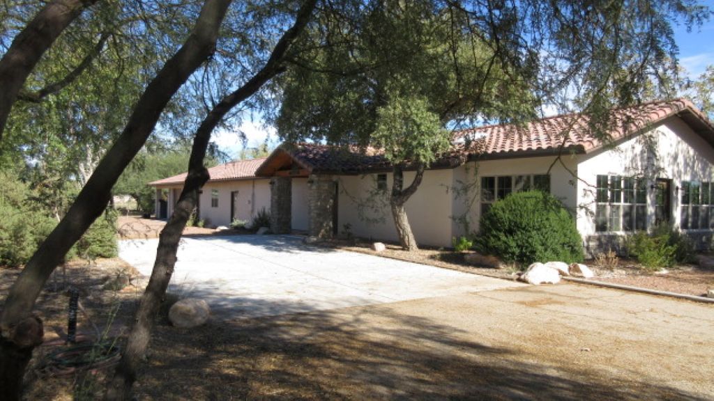 1929 E Morrow Avenue, Kingman, AZ 86409