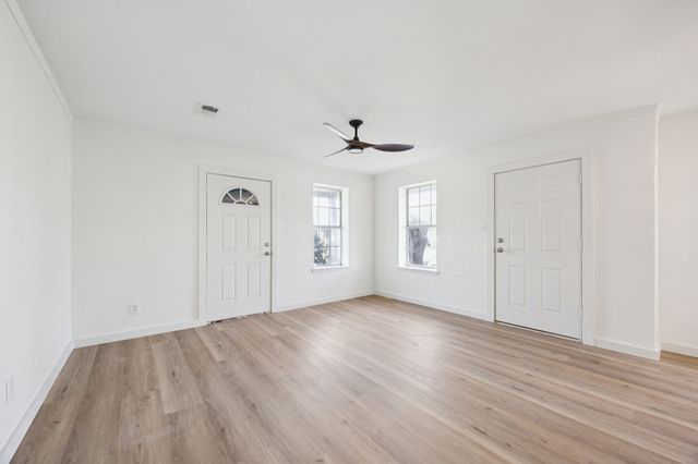 2222 N Hickory Street, Sherman, TX 75092