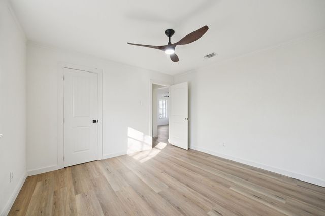 2222 N Hickory Street, Sherman, TX 75092