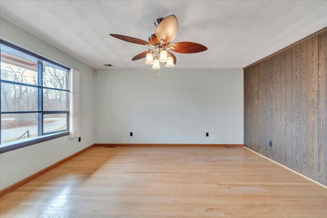 6089 Steeplechase DR, Roanoke, VA 24018