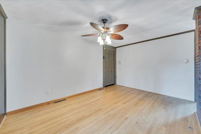 6089 Steeplechase DR, Roanoke, VA 24018