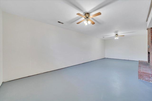 6089 Steeplechase DR, Roanoke, VA 24018