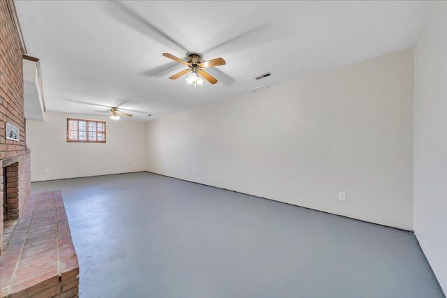 6089 Steeplechase DR, Roanoke, VA 24018