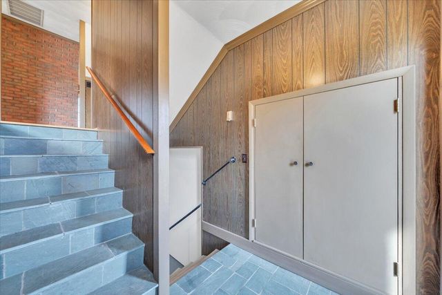 6089 Steeplechase DR, Roanoke, VA 24018