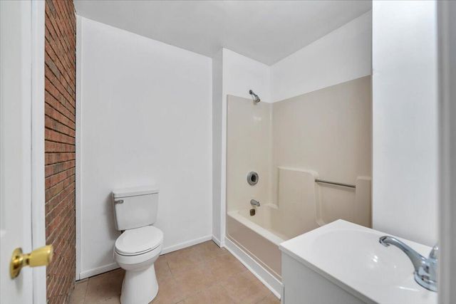 6089 Steeplechase DR, Roanoke, VA 24018