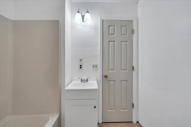 6089 Steeplechase DR, Roanoke, VA 24018