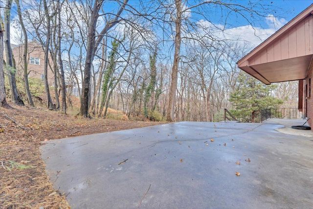 6089 Steeplechase DR, Roanoke, VA 24018