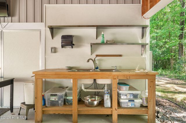 460 Upland Road, Willard, NC 28478