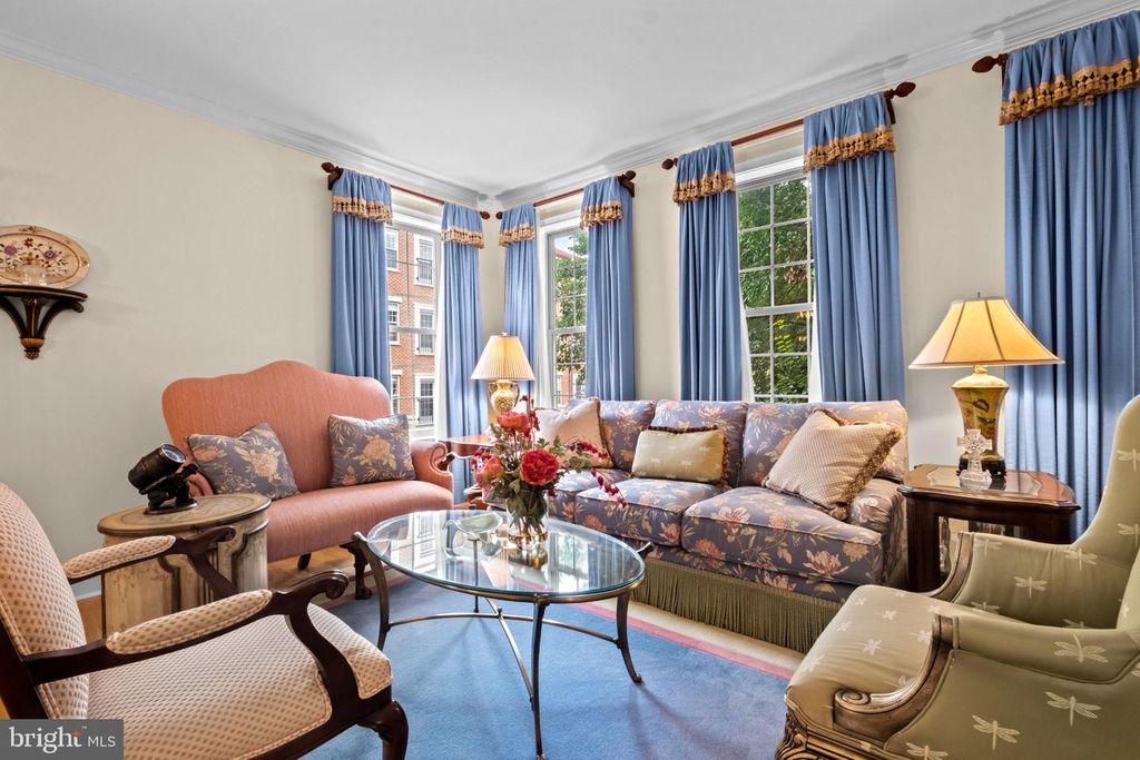 200 ADMIRALS WAY, PHILADELPHIA, PA 19146 — photo 4
