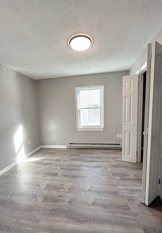 30 White Street 1R, Taunton, MA 02780