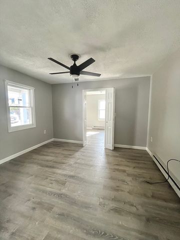 30 White Street 1R, Taunton, MA 02780