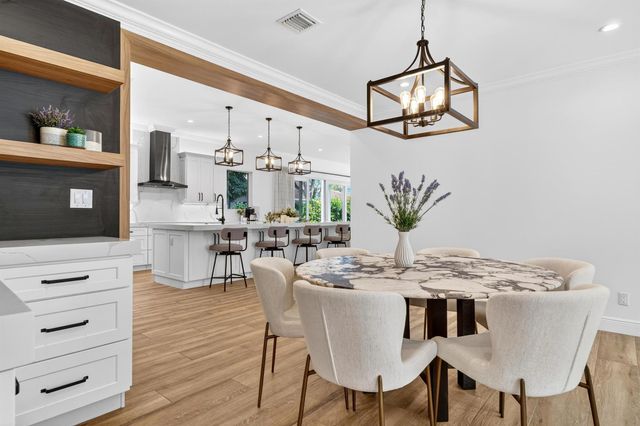 301 Pilgrim Road, West Palm Beach, FL 33405