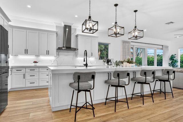 301 Pilgrim Road, West Palm Beach, FL 33405