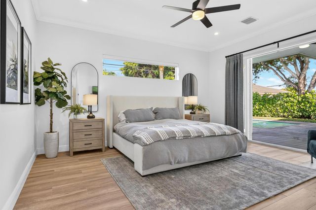 301 Pilgrim Road, West Palm Beach, FL 33405