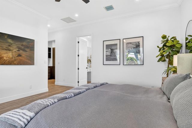 301 Pilgrim Road, West Palm Beach, FL 33405