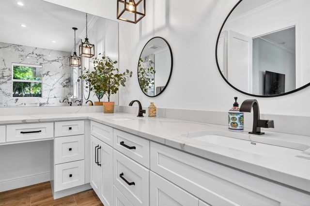 301 Pilgrim Road, West Palm Beach, FL 33405