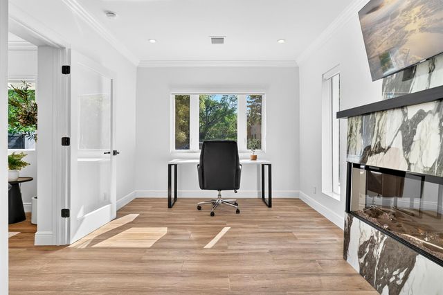 301 Pilgrim Road, West Palm Beach, FL 33405