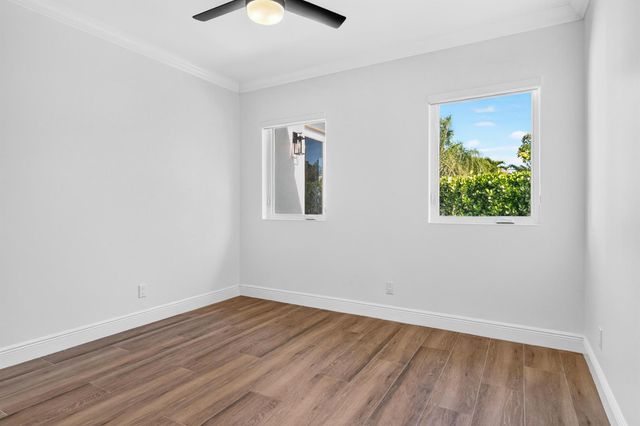 301 Pilgrim Road, West Palm Beach, FL 33405