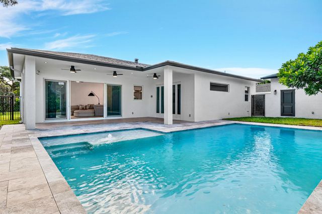 301 Pilgrim Road, West Palm Beach, FL 33405