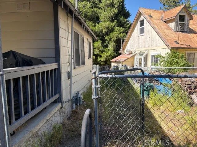 22228 Forest, Cedarpines Park, CA 92322