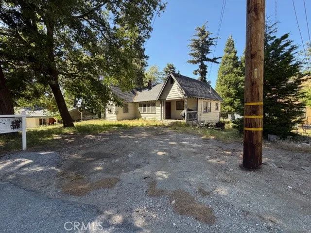 22228 Forest, Cedarpines Park, CA 92322