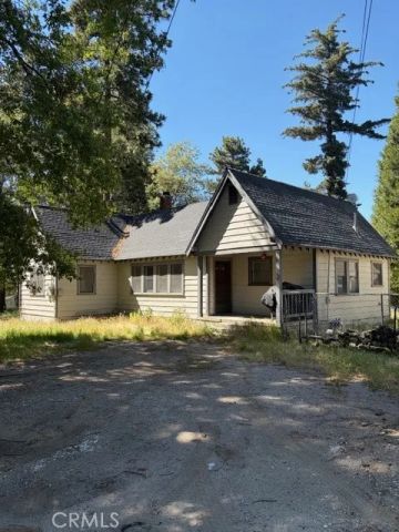 22228 Forest, Cedarpines Park, CA 92322
