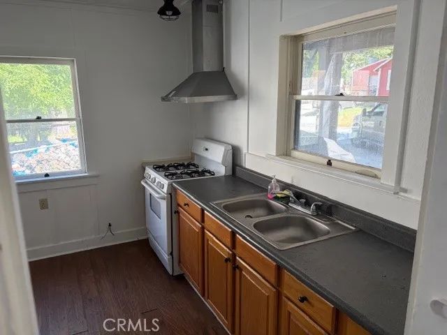 22228 Forest, Cedarpines Park, CA 92322