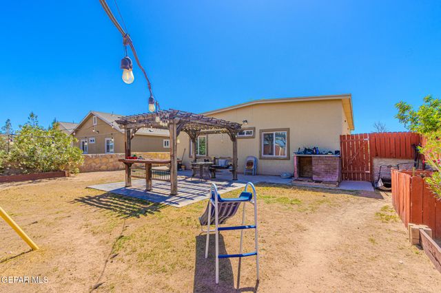 718 LT JOE MAGALLANES Road, Socorro, TX 79927