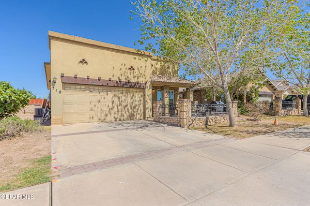 718 LT JOE MAGALLANES Road, Socorro, TX 79927