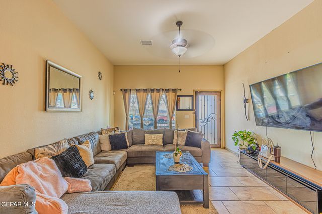 718 LT JOE MAGALLANES Road, Socorro, TX 79927