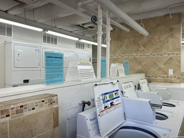 8401 N New Braunfels Ave Apt 344, San Antonio, TX 78209