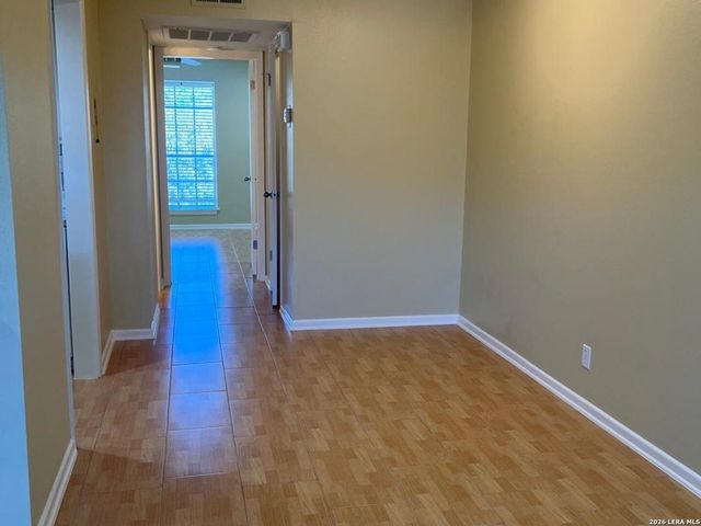 8401 N New Braunfels Ave Apt 344, San Antonio, TX 78209