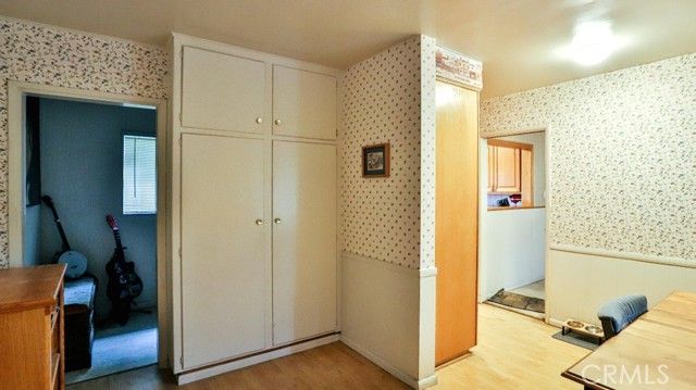 428 W 8th St, Upland, CA 91786