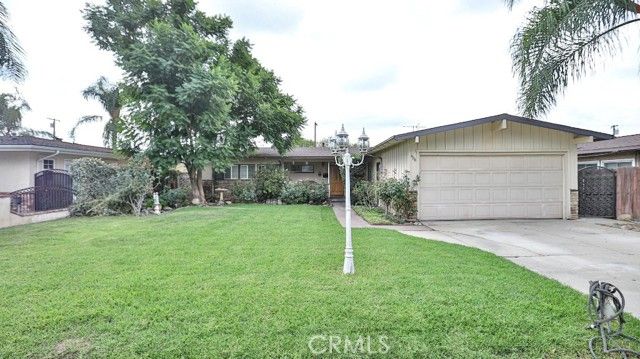 428 W 8th St, Upland, CA 91786
