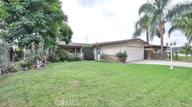 428 W 8th St, Upland, CA 91786