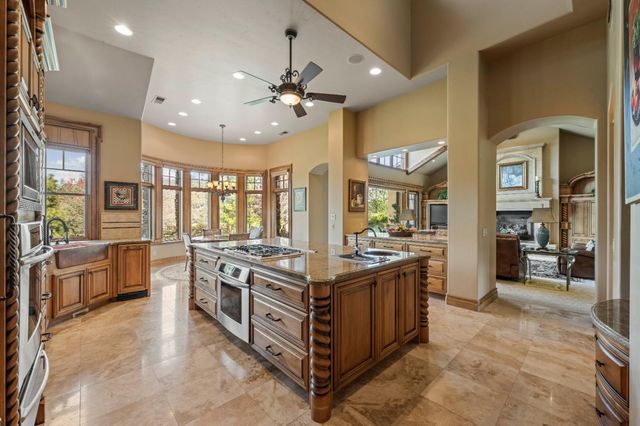 17107 Winchester Club Dr, Meadow Vista, CA 95722