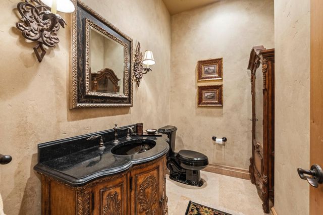 17107 Winchester Club Dr, Meadow Vista, CA 95722