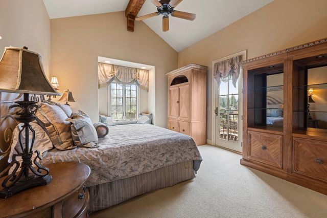 17107 Winchester Club Dr, Meadow Vista, CA 95722