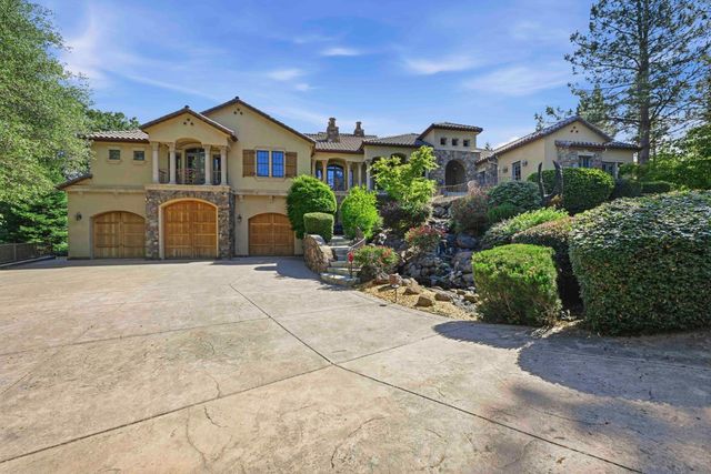 17107 Winchester Club Dr, Meadow Vista, CA 95722