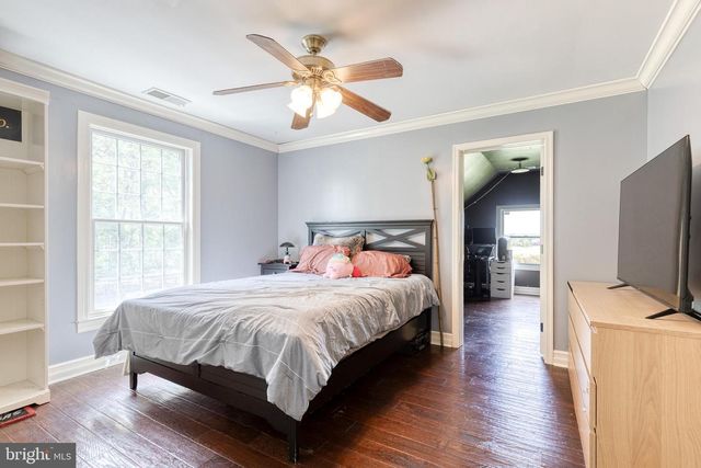 1097 UNDERWOOD RD, Sykesville, MD 21784
