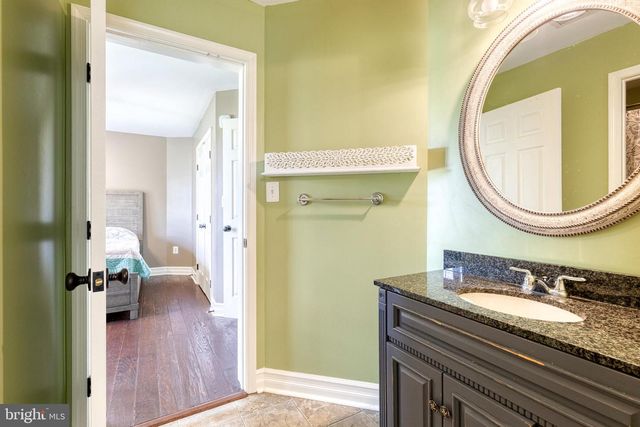 1097 UNDERWOOD RD, Sykesville, MD 21784