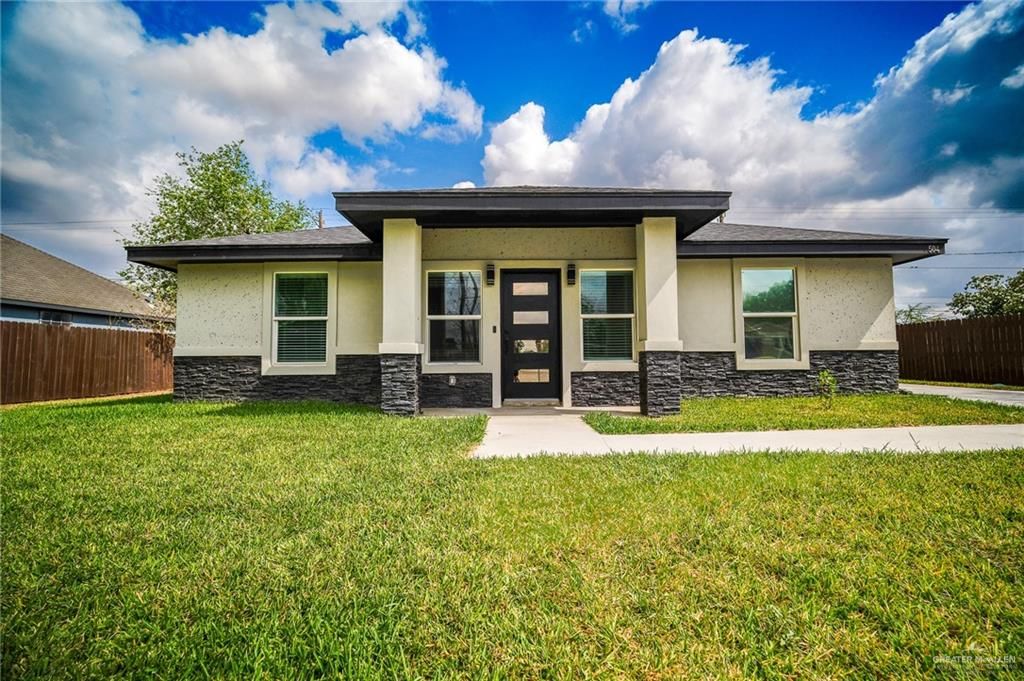 504 San Antonio Circle, Alamo, TX 78516
