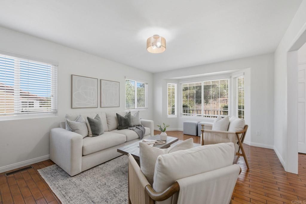 217 Camille Way, Vista, CA 92083 — photo 5