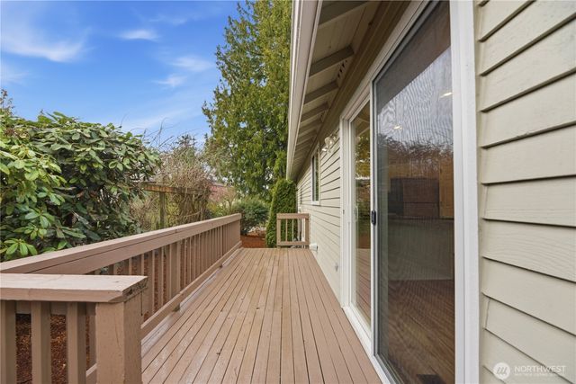 2415 SE 8th Place, Renton, WA 98055