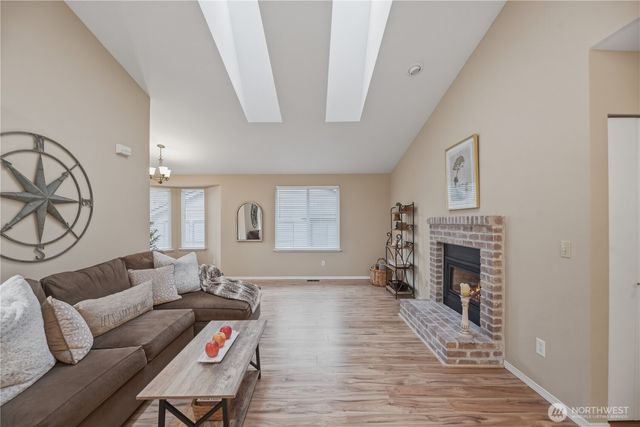 2415 SE 8th Place, Renton, WA 98055