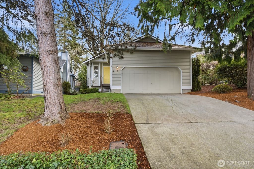 2415 SE 8th Place, Renton, WA 98055